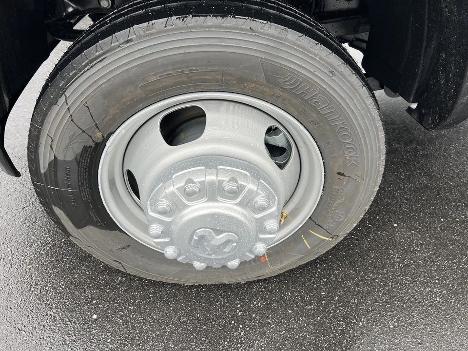 2026 Ram 4500 & 5500 - Image 9 of 21