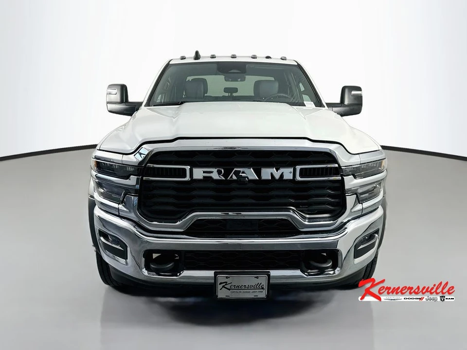 2026 Ram 4500 & 5500 - Image 2 of 21