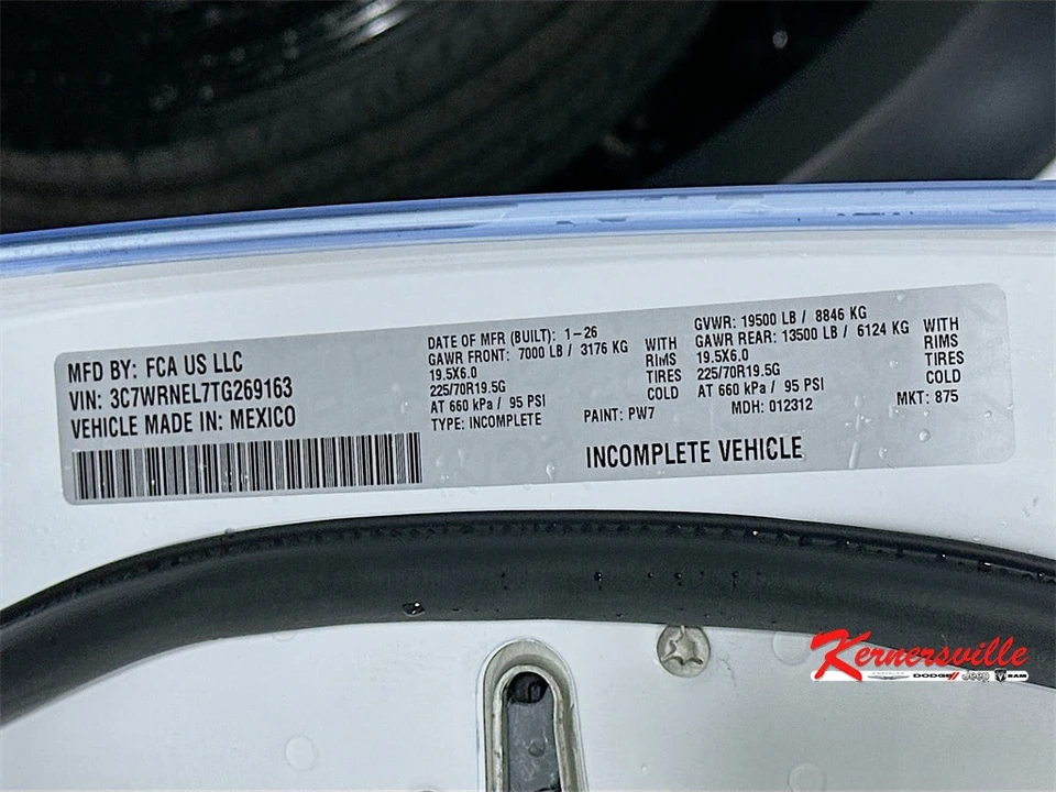 2026 Ram 4500 & 5500 - Image 18 of 21