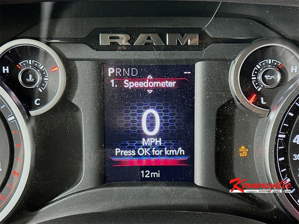 2026 Ram 4500 & 5500 - Image 11 of 21