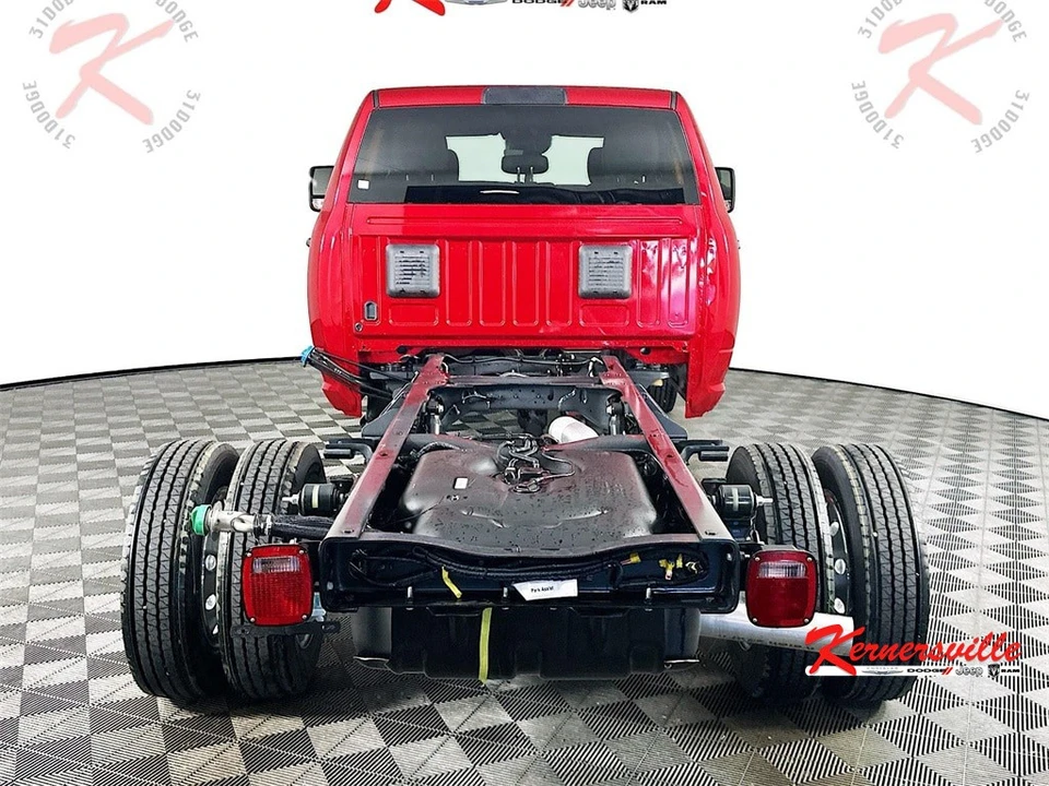 2026 Ram 4500 & 5500 - Image 6 of 12
