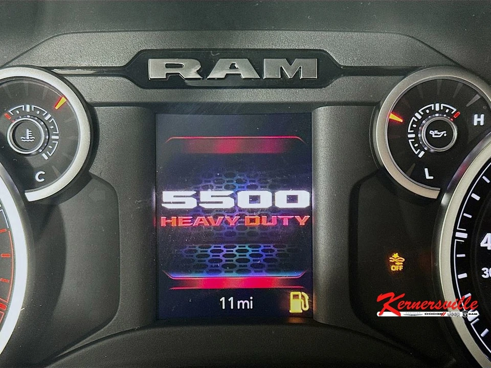 2026 Ram 4500 & 5500 - Image 11 of 12