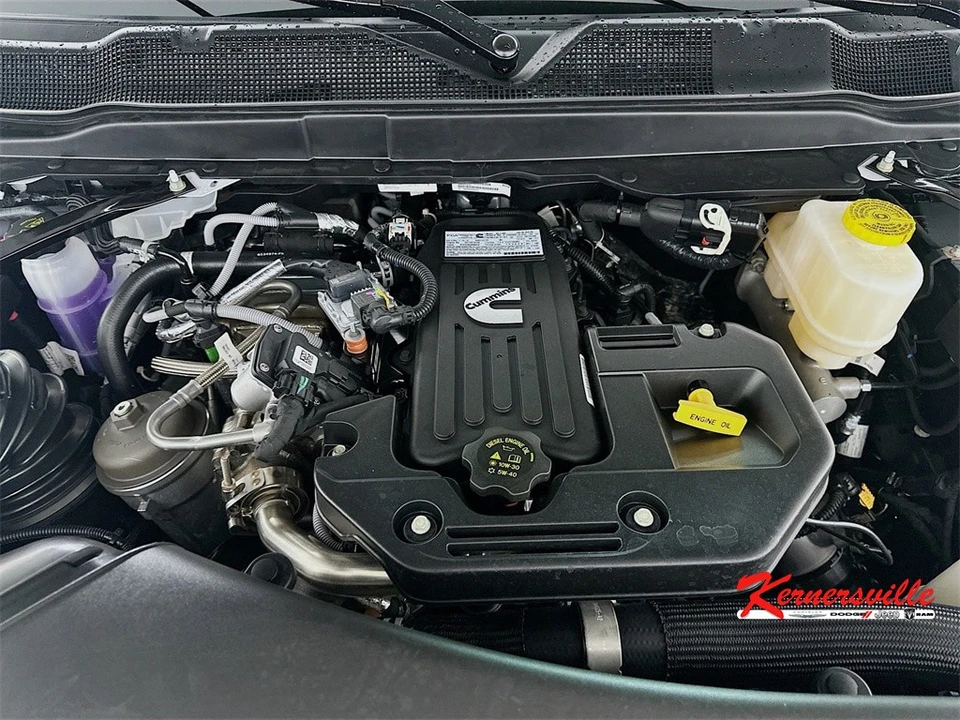 2026 Ram 4500 & 5500 - Image 17 of 20