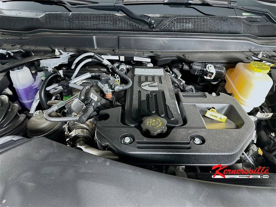 2026 Ram 4500 & 5500 - Image 18 of 21