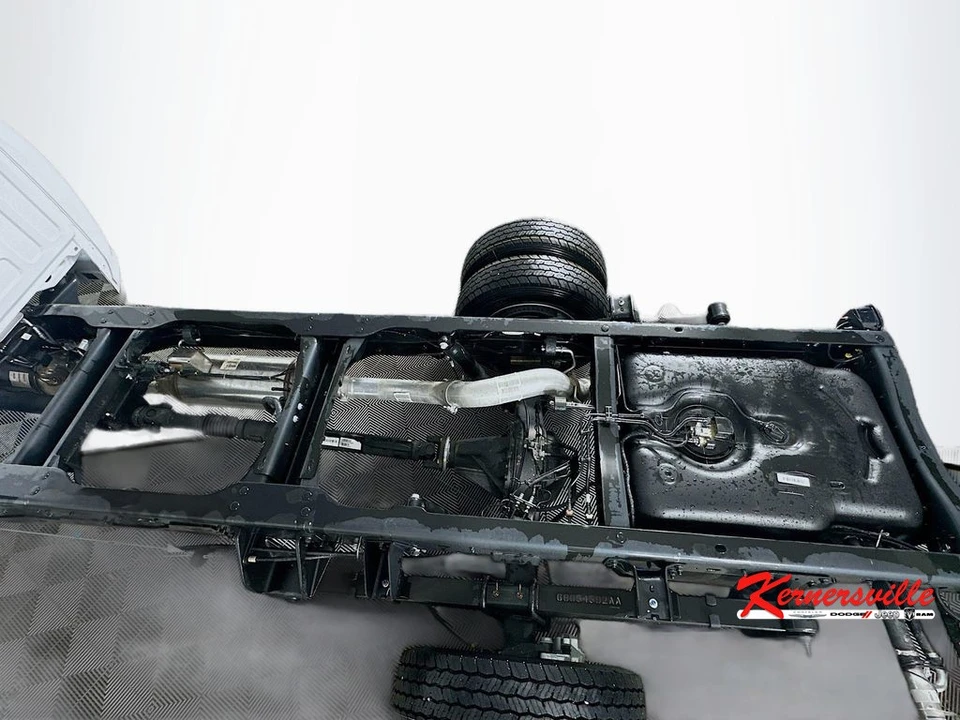 2026 Ram 4500 & 5500 - Image 16 of 21