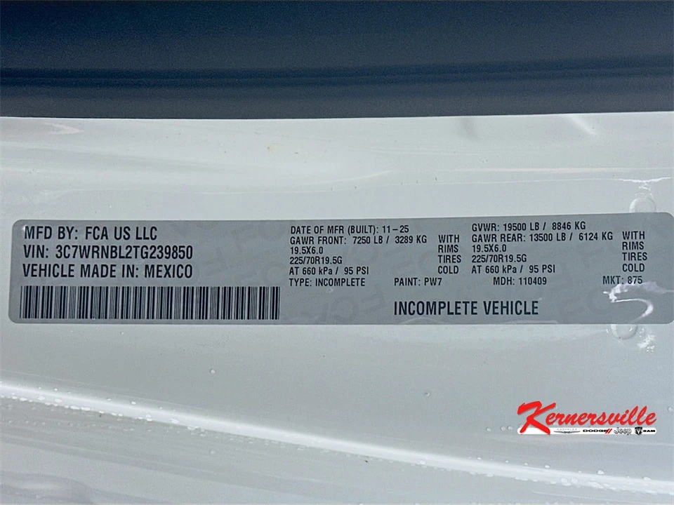 2026 Ram 4500 & 5500 - Image 19 of 21