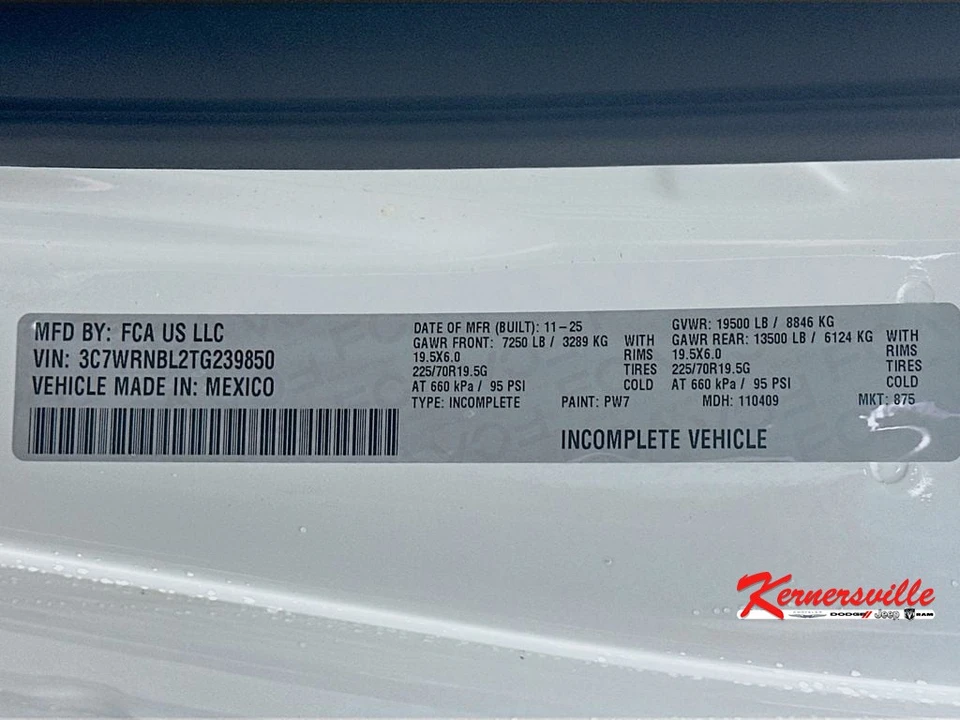 2026 Ram 4500 & 5500 - Image 19 of 21