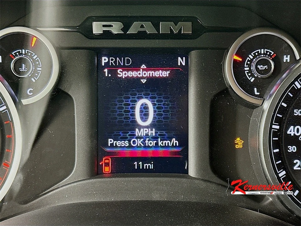 2026 Ram 4500 & 5500 - Image 11 of 19