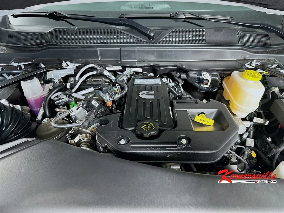 2026 Ram 4500 & 5500 - Image 17 of 21