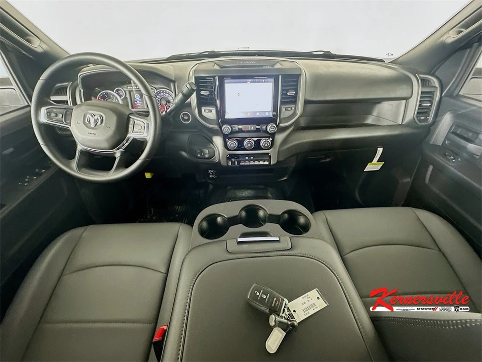 2026 Ram 4500 & 5500 - Image 9 of 21