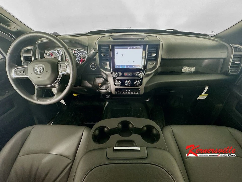 2026 Ram 4500 & 5500 - Image 9 of 12