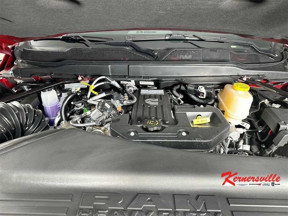 2026 Ram 4500 & 5500 - Image 15 of 19