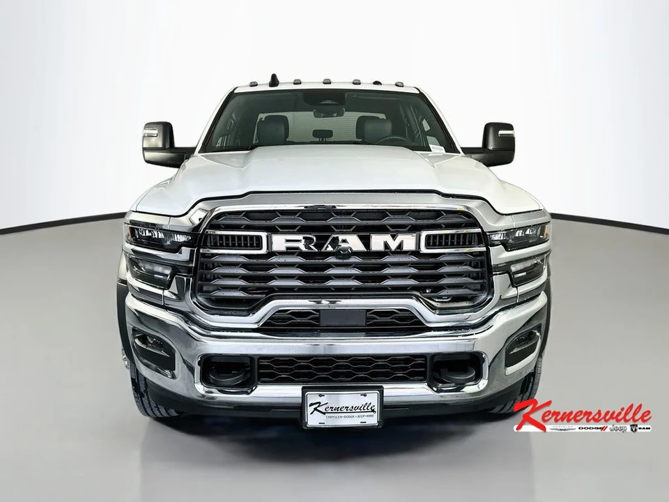 2026 Ram 4500 & 5500 - Image 2 of 21