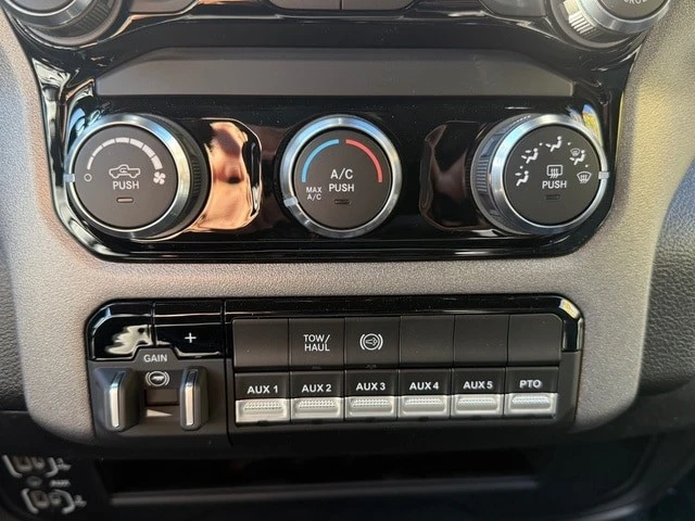 2026 Ram 4500 & 5500 - Image 21 of 21