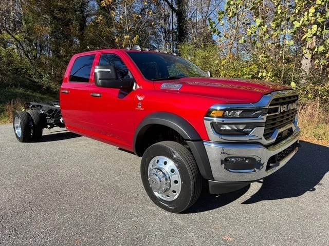 2026 Ram 4500 & 5500 - Image 5 of 21