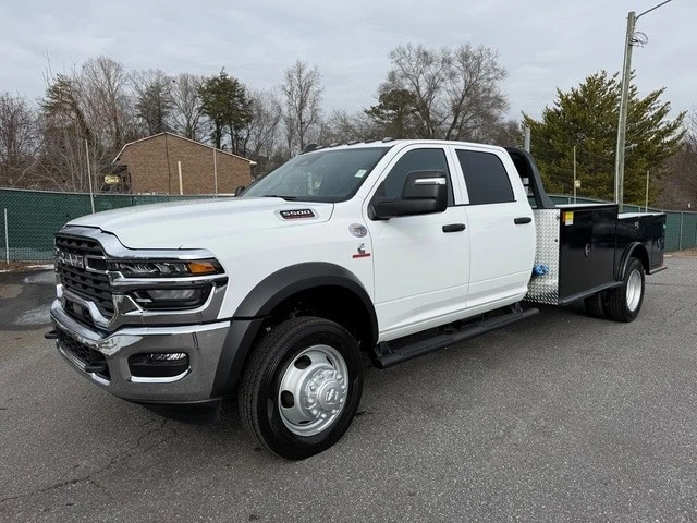 2026 Ram 4500 & 5500 - Image 3 of 21