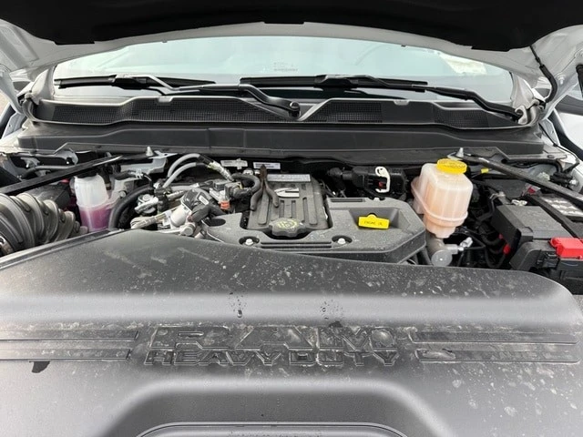 2026 Ram 4500 & 5500 - Image 13 of 21