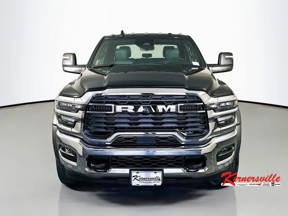 2026 Ram 4500 & 5500 - Image 2 of 21