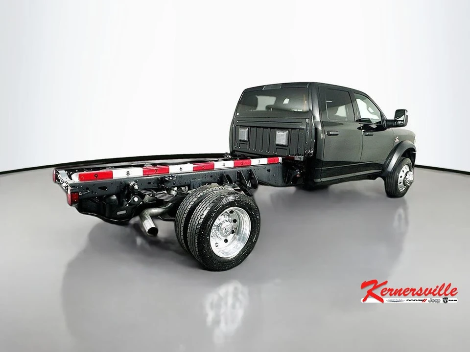 2026 Ram 4500 & 5500 - Image 7 of 21