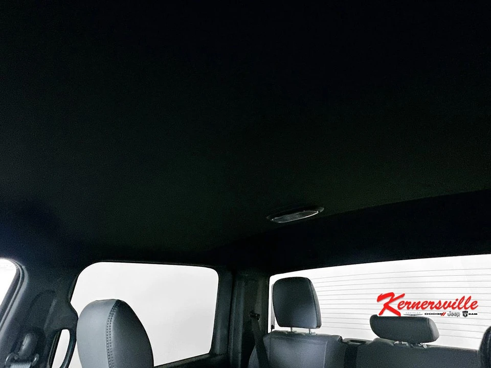 2026 Ram 4500 & 5500 - Image 14 of 21