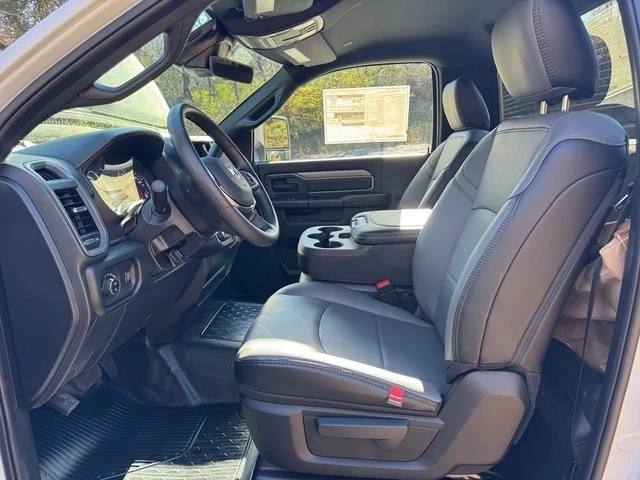 2026 Ram 4500 & 5500 - Image 11 of 21