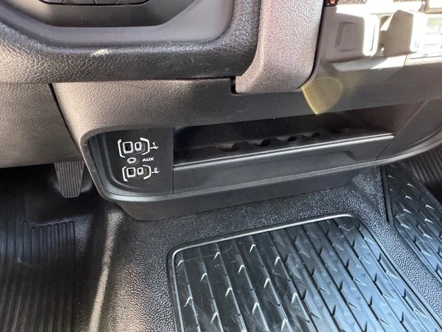 2026 Ram 4500 & 5500 - Image 20 of 21