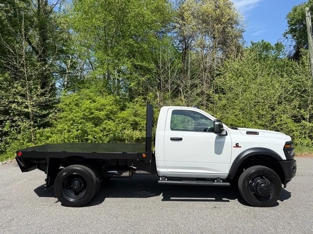 2026 Ram 4500 & 5500 - Image 6 of 21