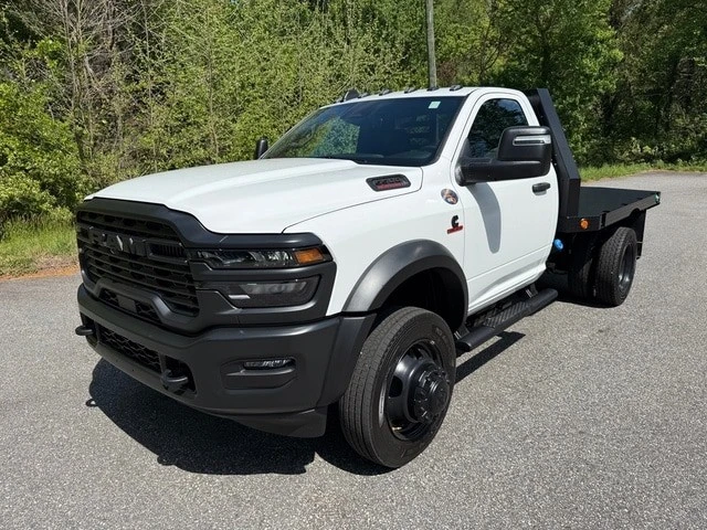 2026 Ram 4500 & 5500 - Image 3 of 21