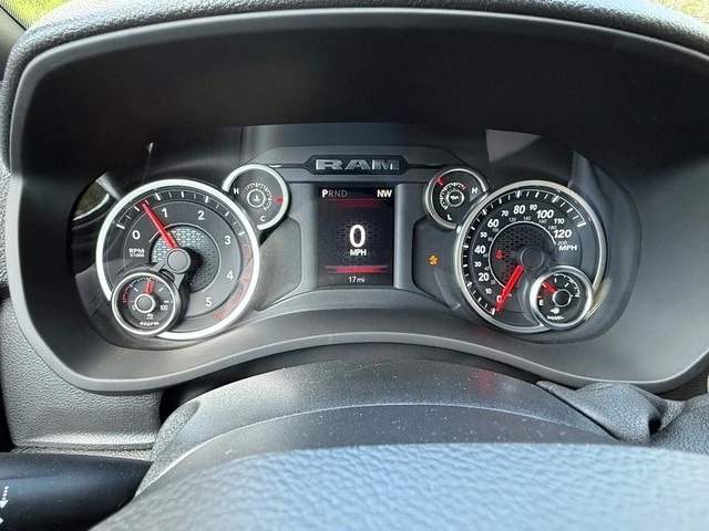 2026 Ram 4500 & 5500 - Image 17 of 21