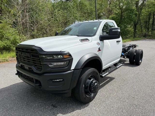 2026 Ram 4500 & 5500 - Image 2 of 21