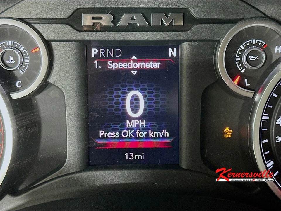 2026 Ram 4500 & 5500 - Image 11 of 12