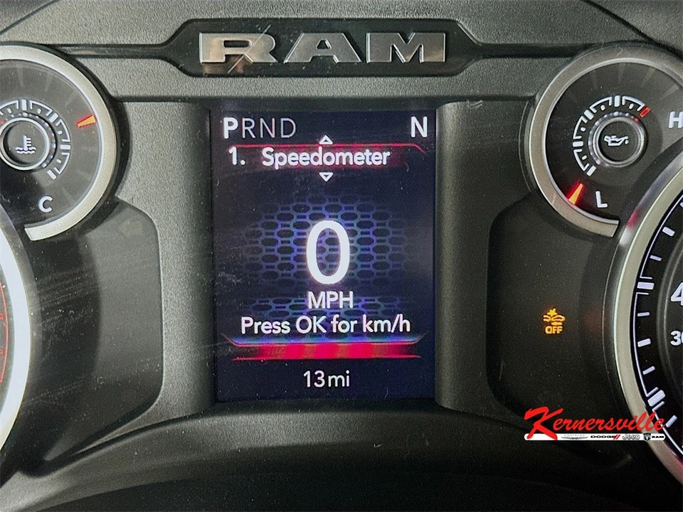 2026 Ram 4500 & 5500 - Image 11 of 21