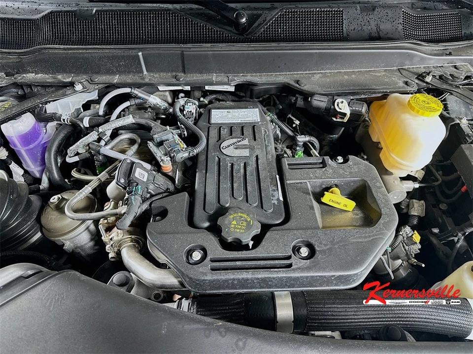 2026 Ram 4500 & 5500 - Image 17 of 21