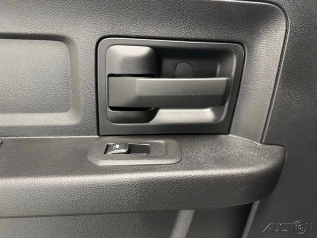 2026 Ram 4500 & 5500 - Image 8 of 12