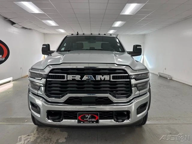 2026 Ram 4500 & 5500 - Image 2 of 12