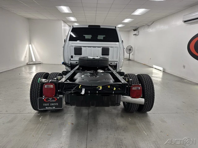 2026 Ram 4500 & 5500 - Image 5 of 10