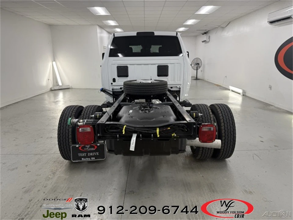 2026 Ram 4500 & 5500 - Image 6 of 12