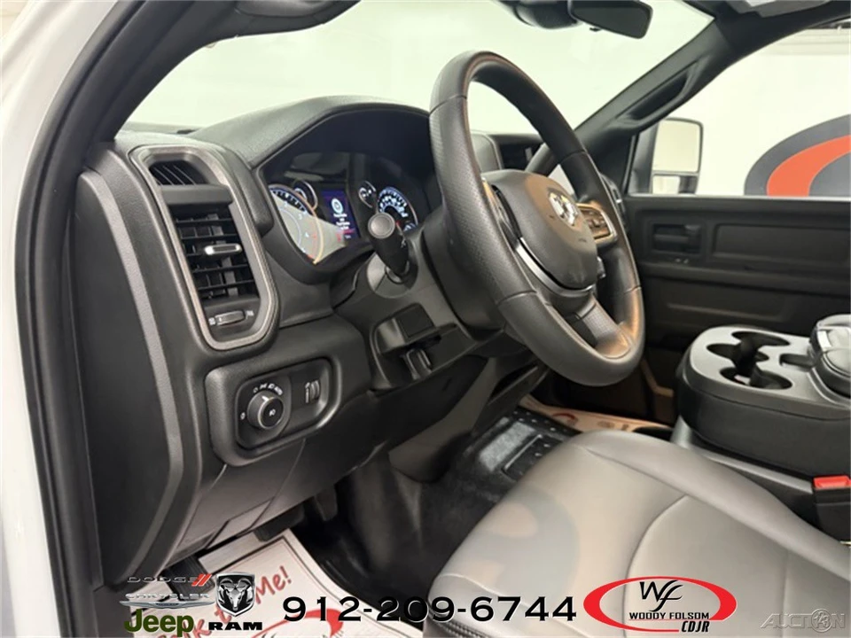 2026 Ram 4500 & 5500 - Image 11 of 12