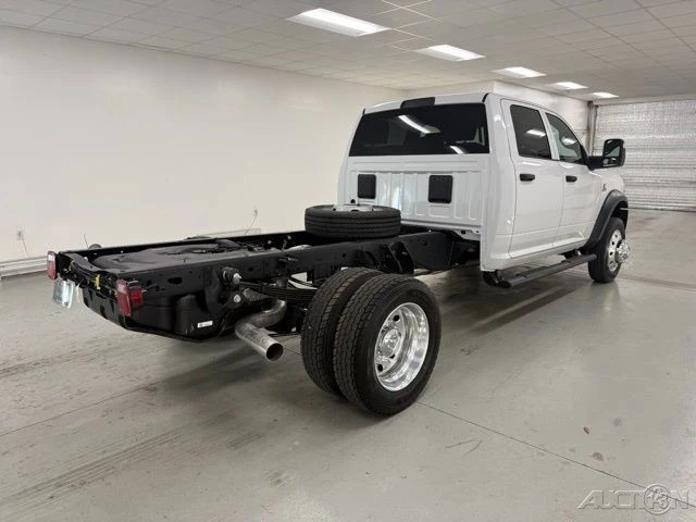 2026 Ram 4500 & 5500 - Image 6 of 12