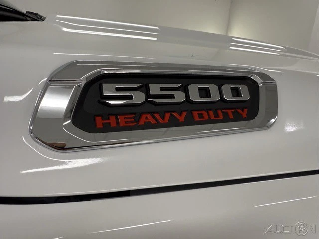 2026 Ram 4500 & 5500 - Image 6 of 12