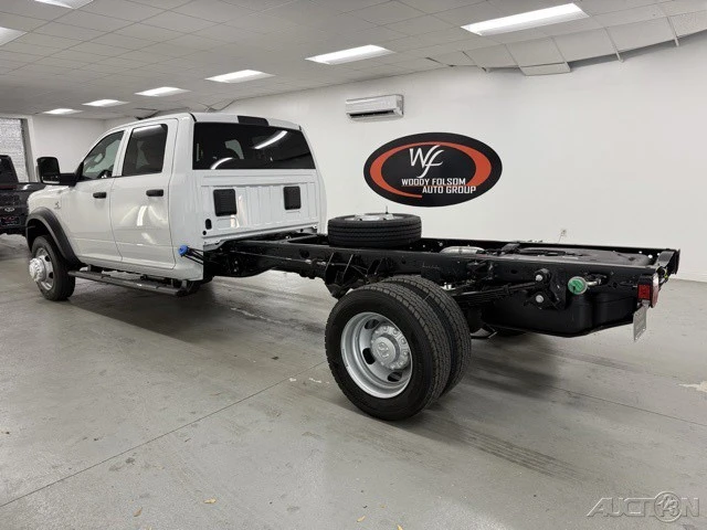 2026 Ram 4500 & 5500 - Image 7 of 12