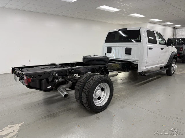 2026 Ram 4500 & 5500 - Image 5 of 12