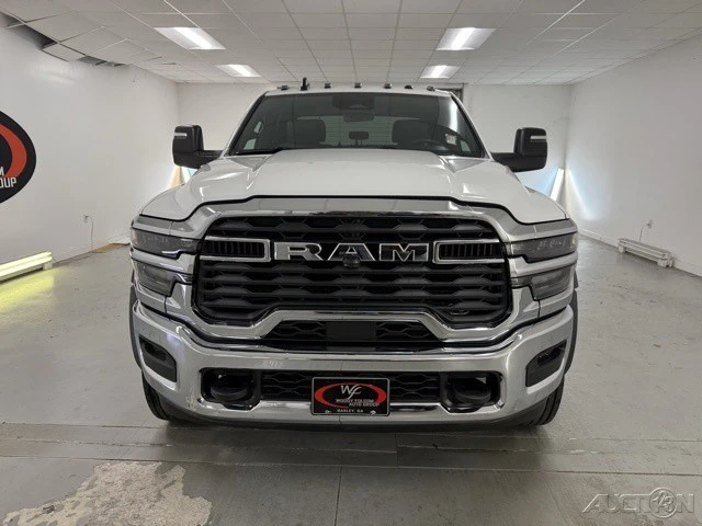 2026 Ram 4500 & 5500 - Image 2 of 12