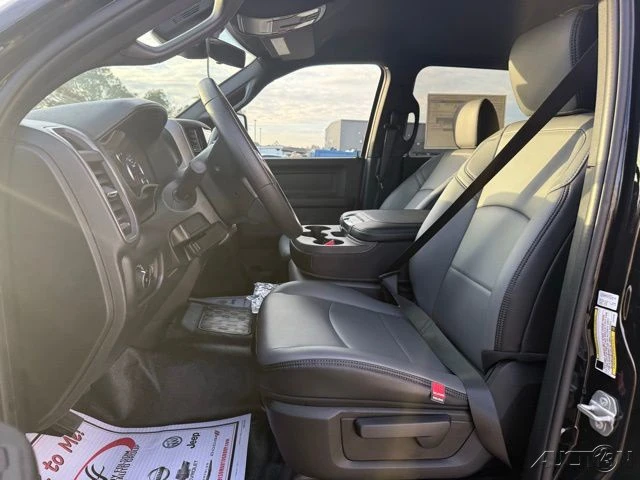 2026 Ram 4500 & 5500 - Image 10 of 12