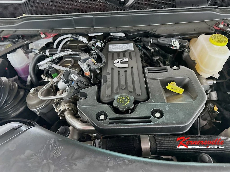 2026 Ram 4500 & 5500 - Image 17 of 21