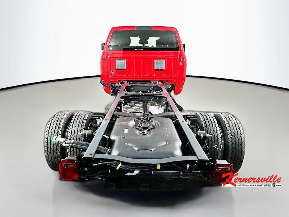 2026 Ram 4500 & 5500 - Image 6 of 21