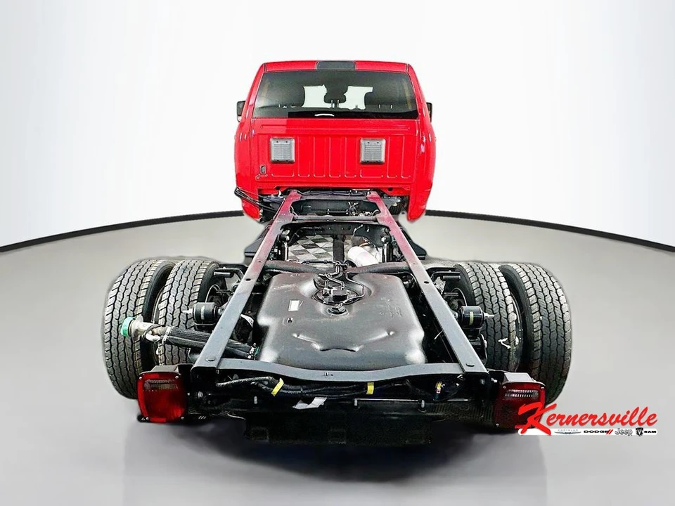 2026 Ram 4500 & 5500 - Image 7 of 21