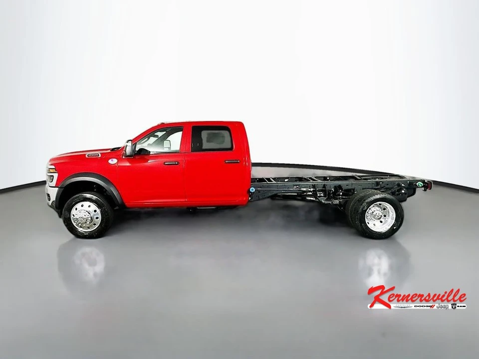 2026 Ram 4500 & 5500 - Image 5 of 21