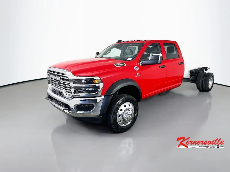 2026 Ram 4500 & 5500 - Image 3 of 21