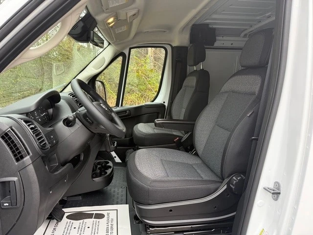 2026 Ram ProMaster - Image 16 of 21